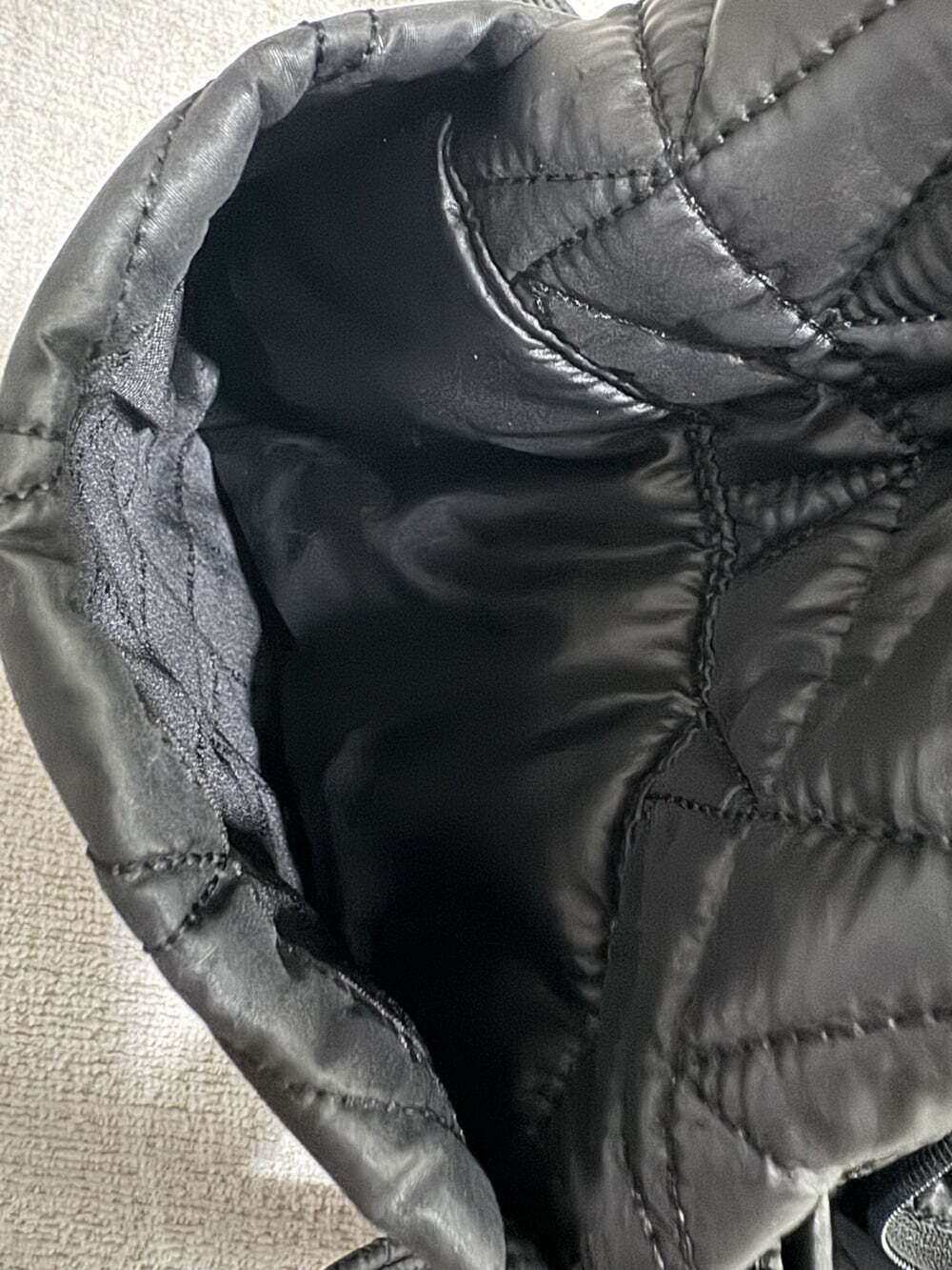 Michael Kors Black Tote Bag Zip Top Silver HW Lined Inner Pockets Double Handles - Picture 10 of 10